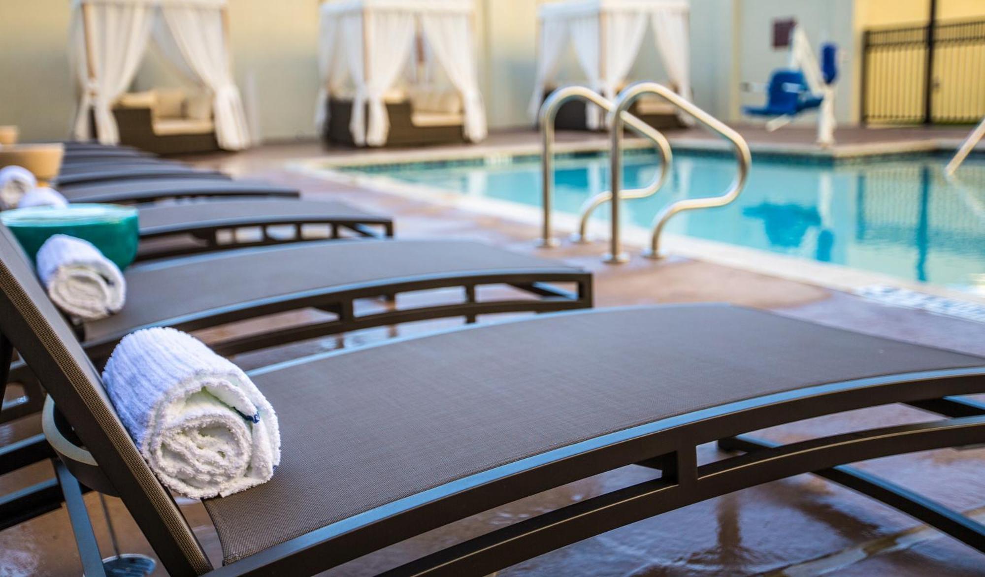 Cambria Hotel Waco University Riverfront Extérieur photo