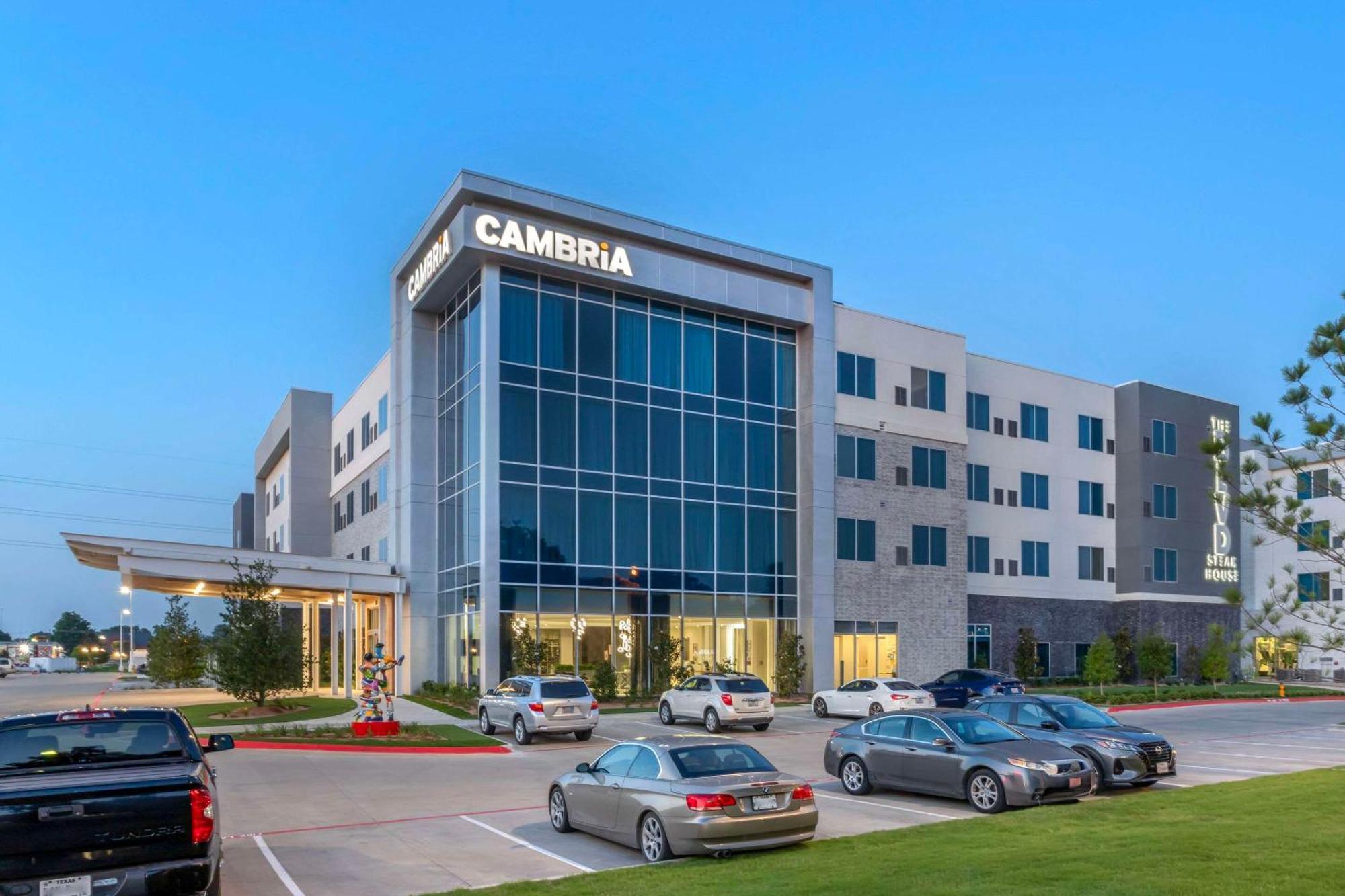 Cambria Hotel Waco University Riverfront Extérieur photo